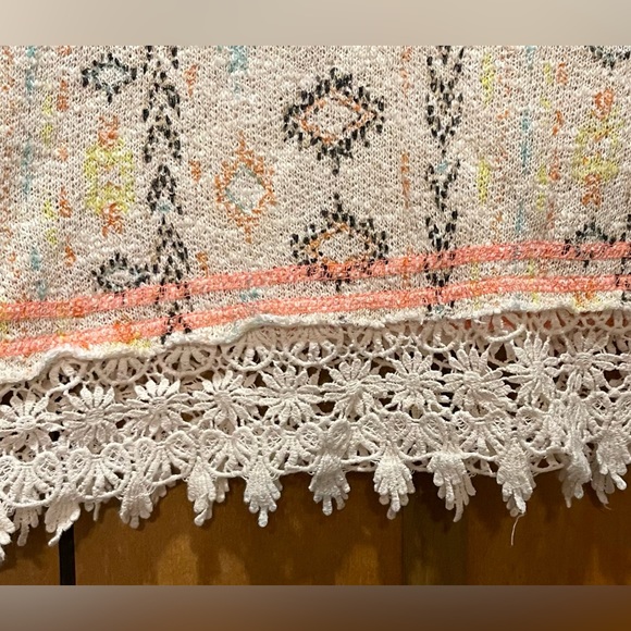 Xhiliration Aztec Crop sweater Top - - Medium - Picture 2 of 4